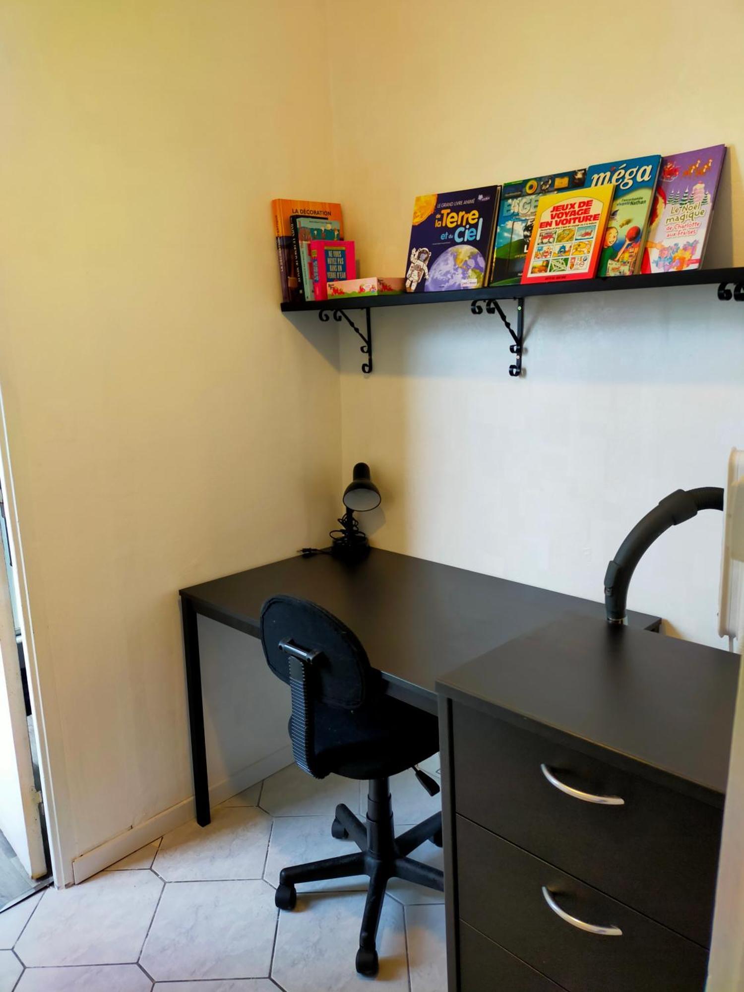 Studio En Rdc Avec Balcon Centre Vitre Zewnętrze zdjęcie